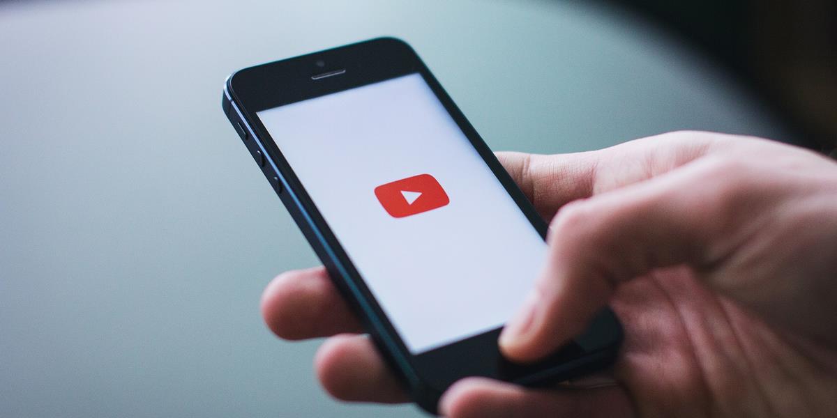 Comment faire une vidéo YouTube avec son téléphone ?